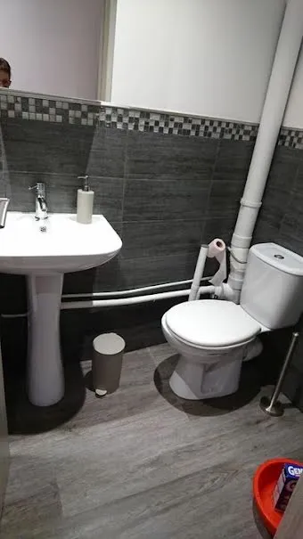 Photo 3