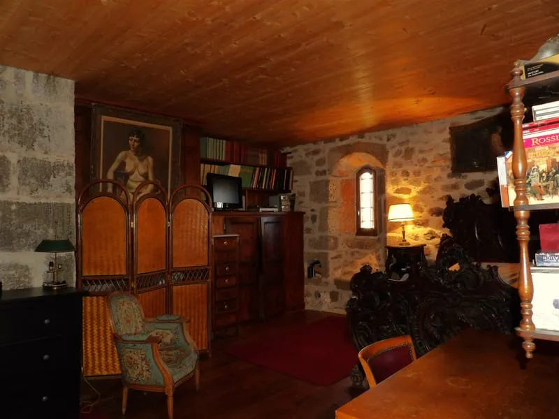 Photo 28
