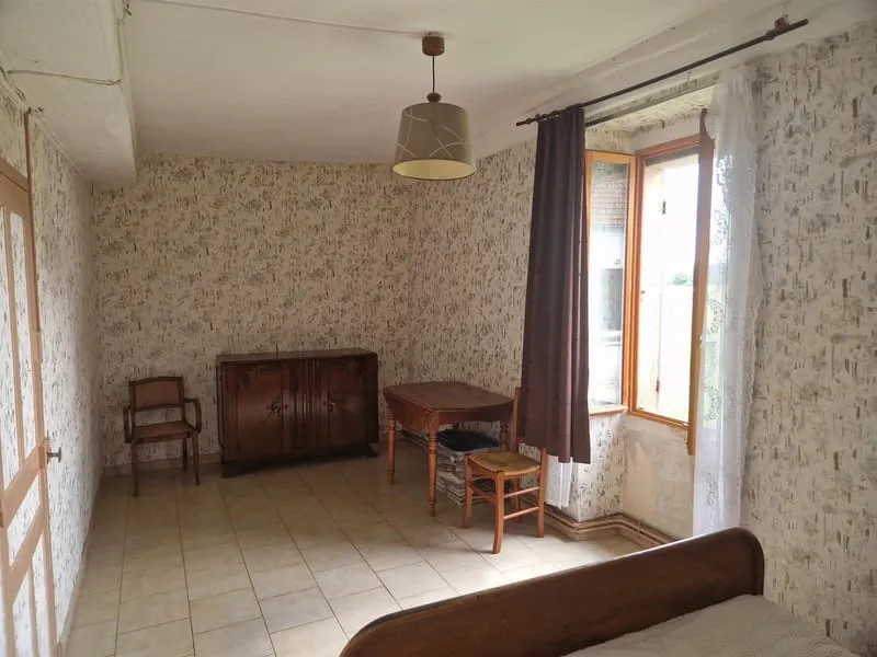 Photo 18