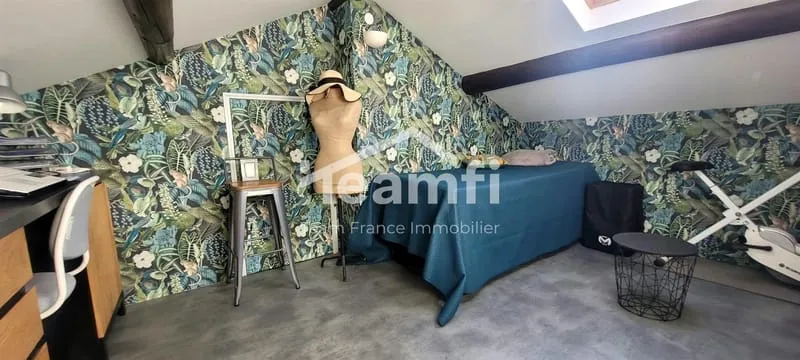 Photo 12