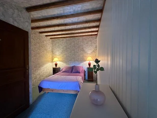 Photo 12