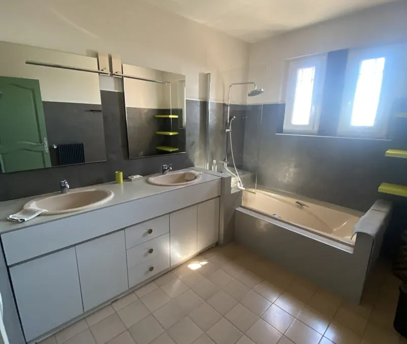 Photo 18