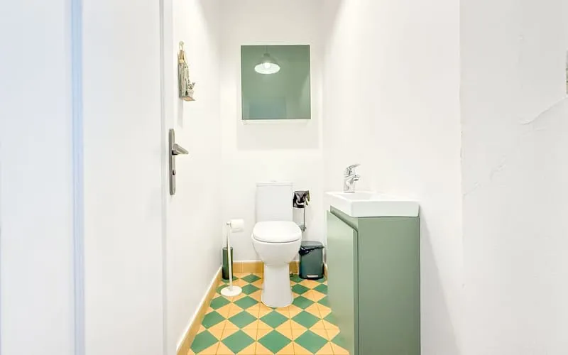 Photo 10