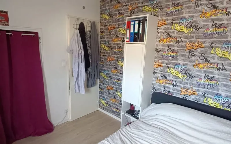 Photo 12