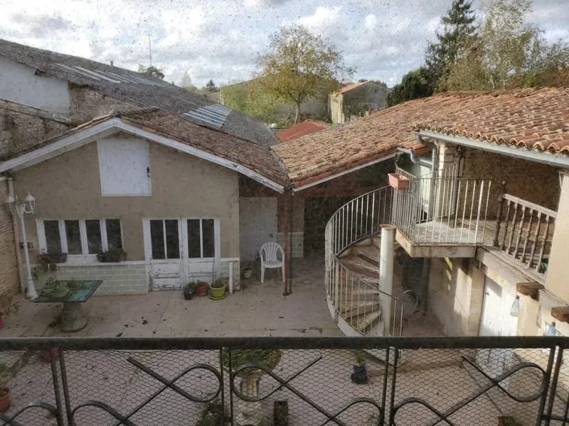 Photo 15