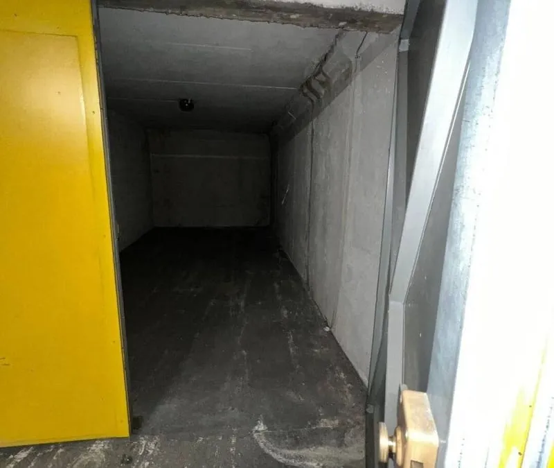 Photo 6