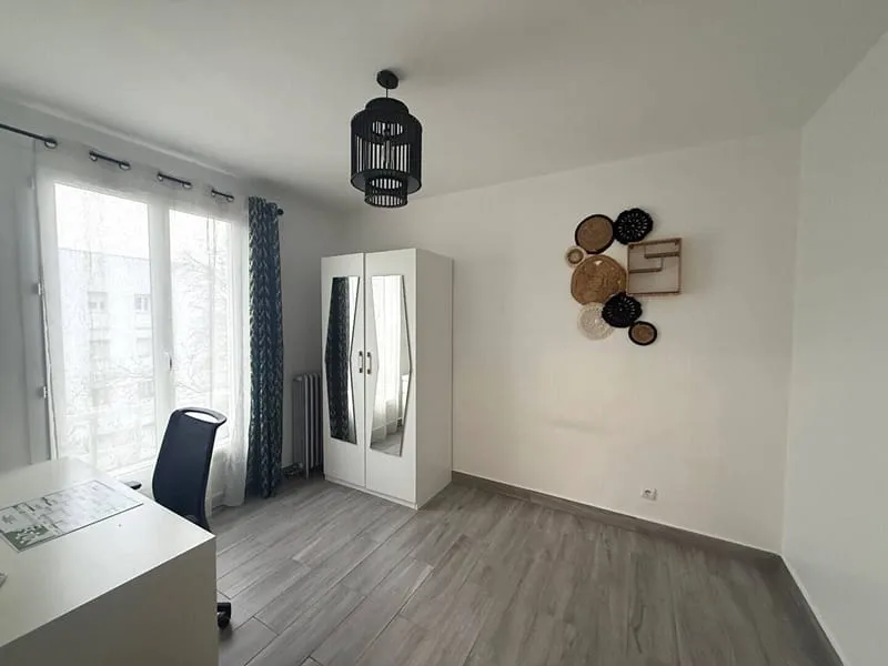 Photo 5