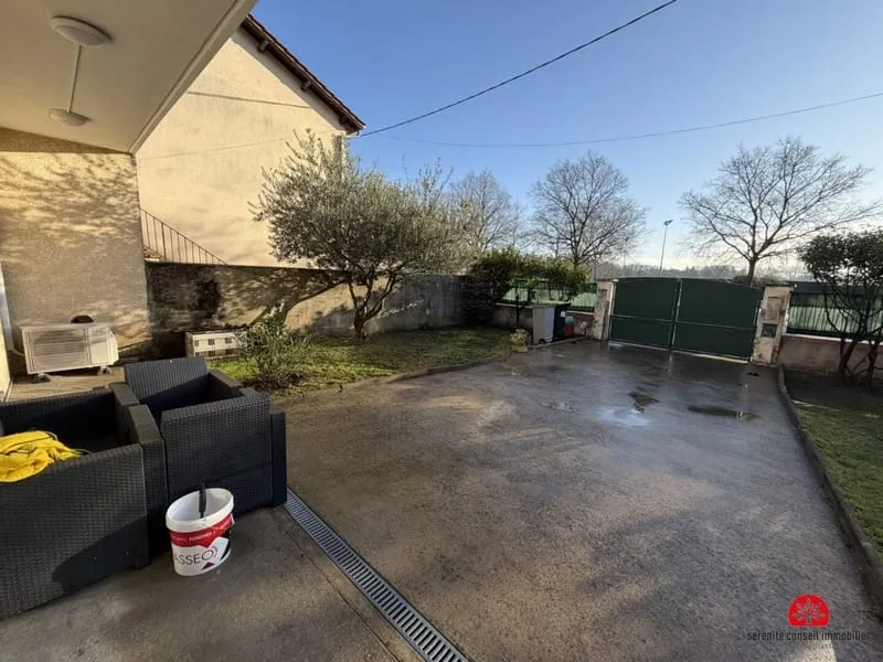 Photo 20