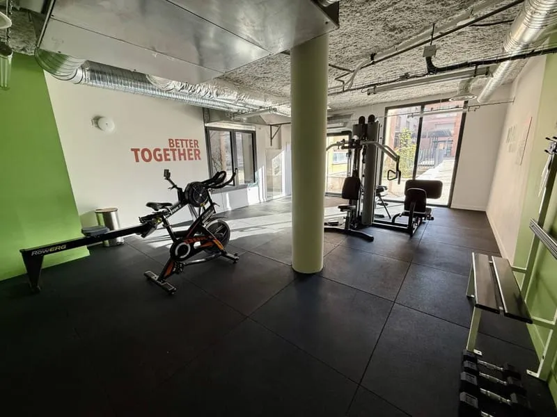 Photo 8