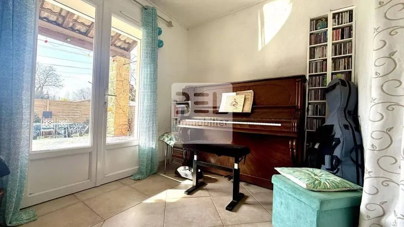 Photo 7