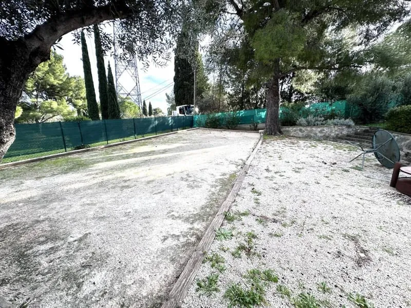 Photo 42