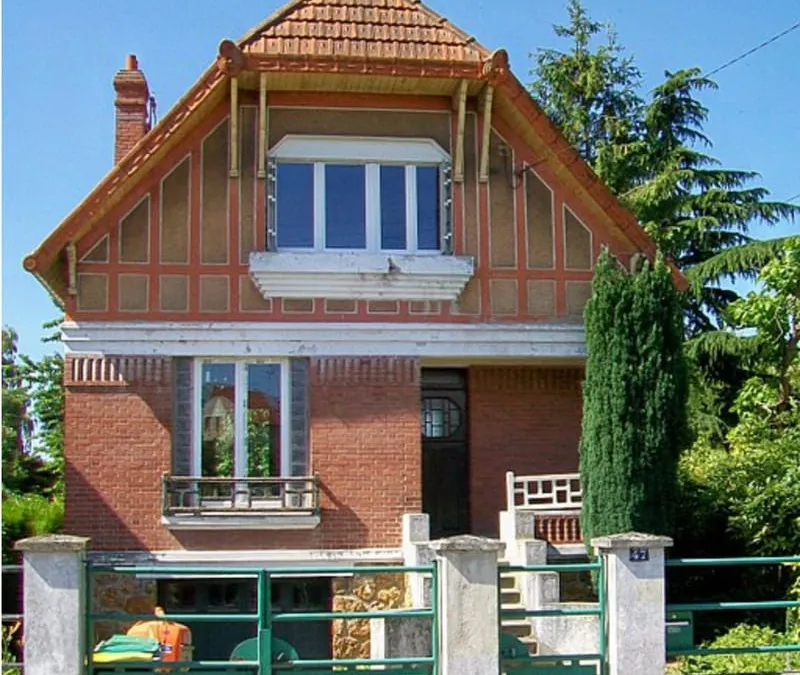 Photo 1