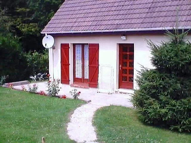 Photo 1