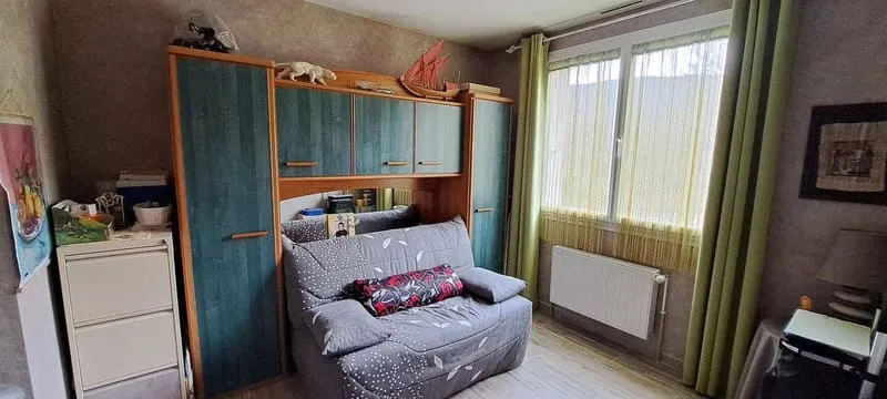 Photo 8