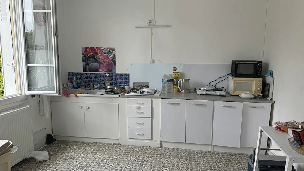 Photo 2