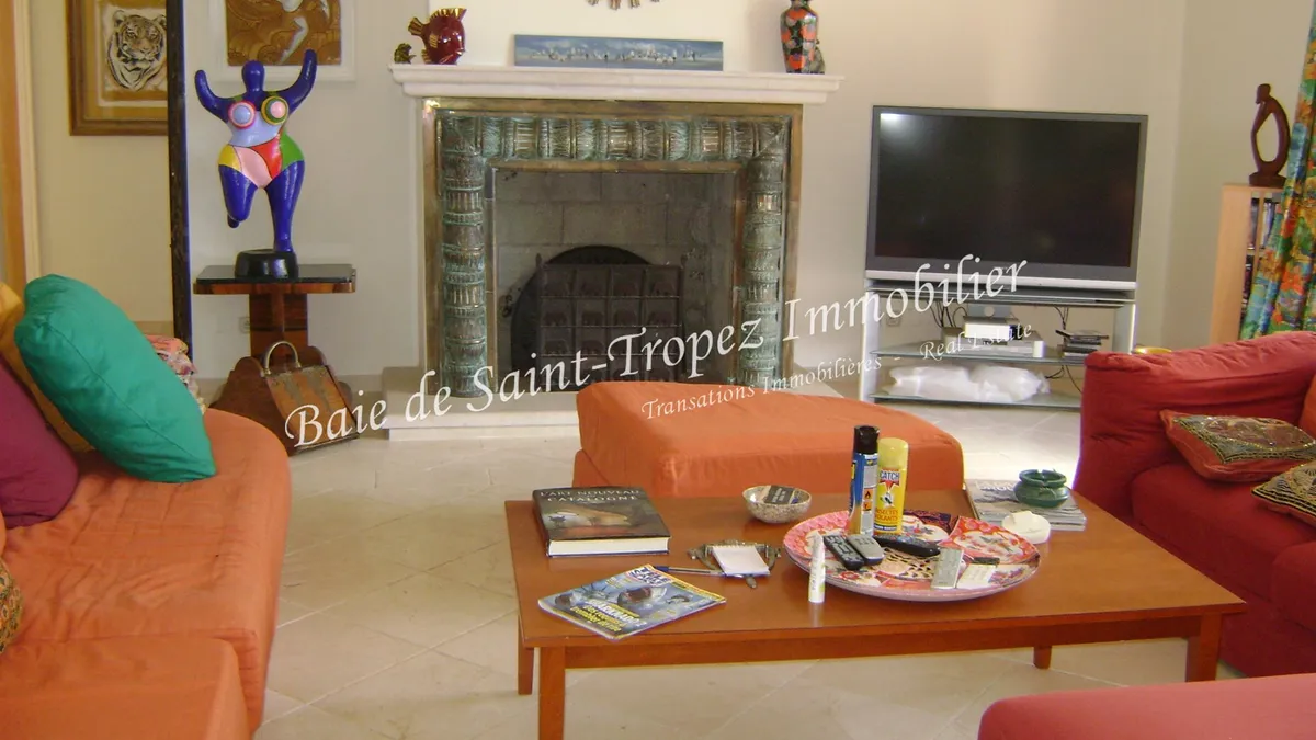 Photo 8