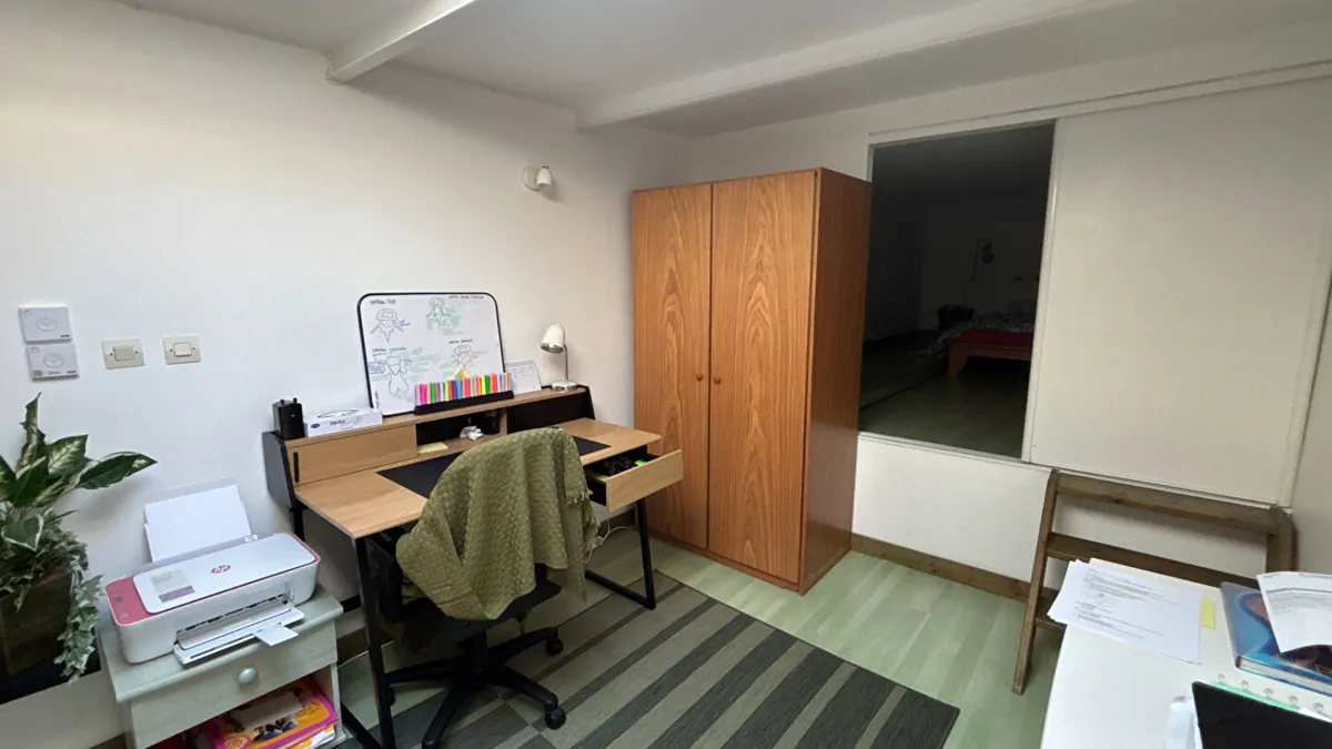 Photo 6