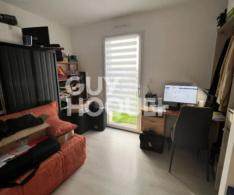 Photo 8