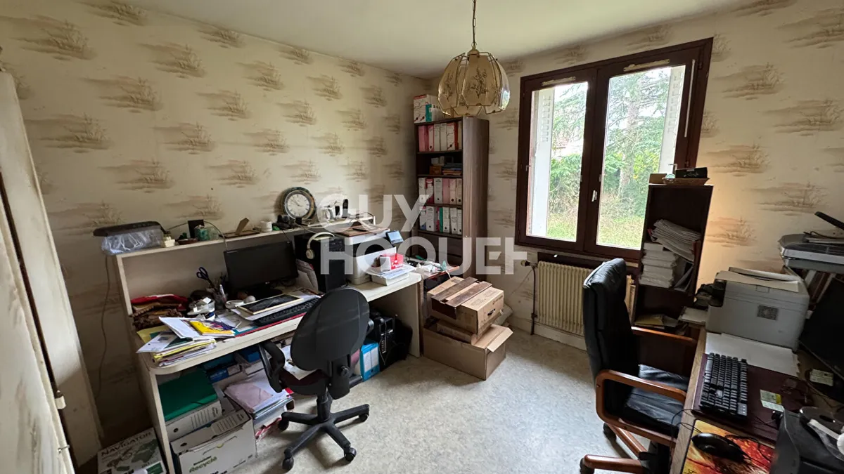 Photo 8