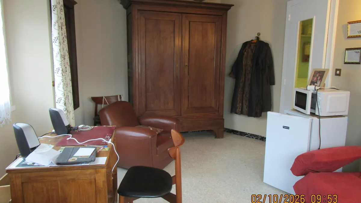 Photo 11