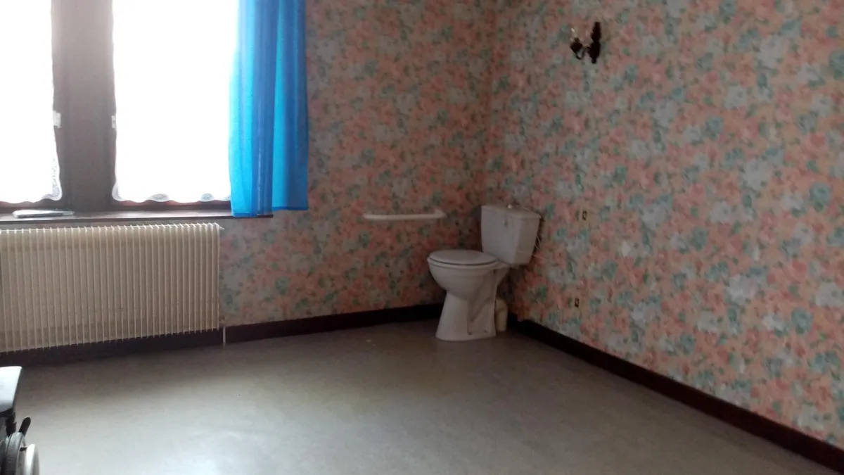 Photo 6
