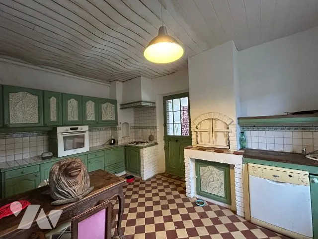 Photo 4