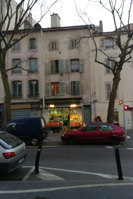 Photo 3