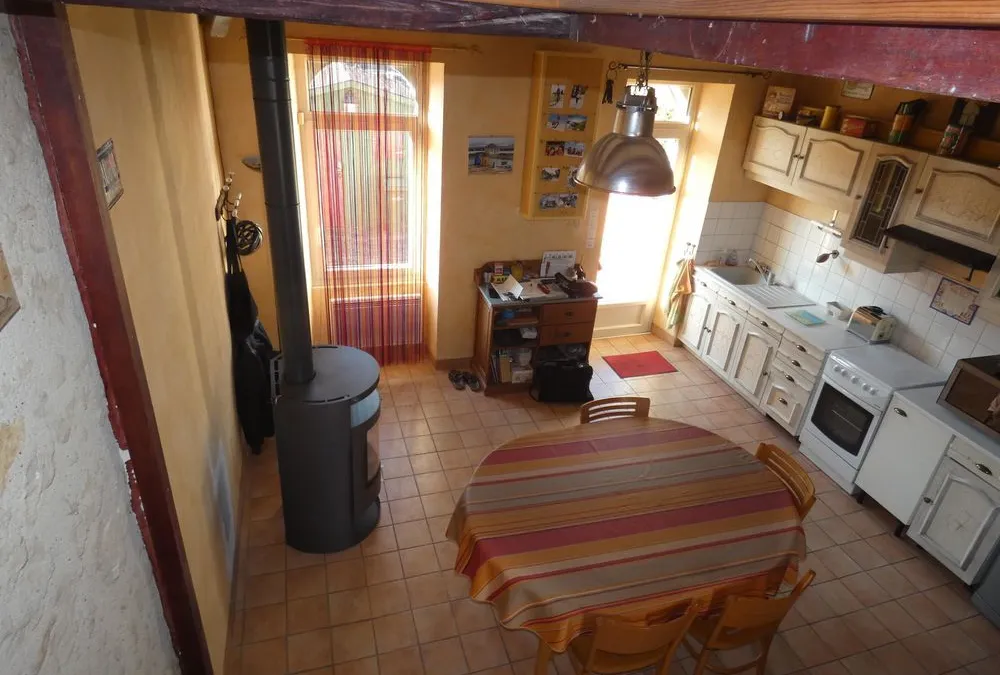 Photo 11
