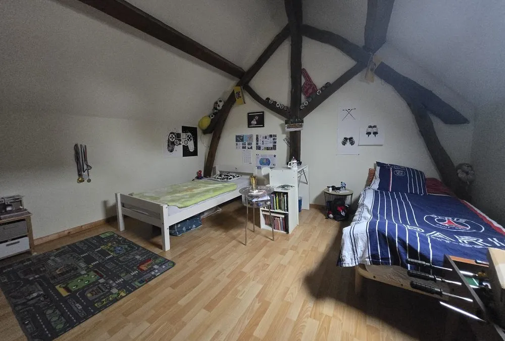 Photo 10