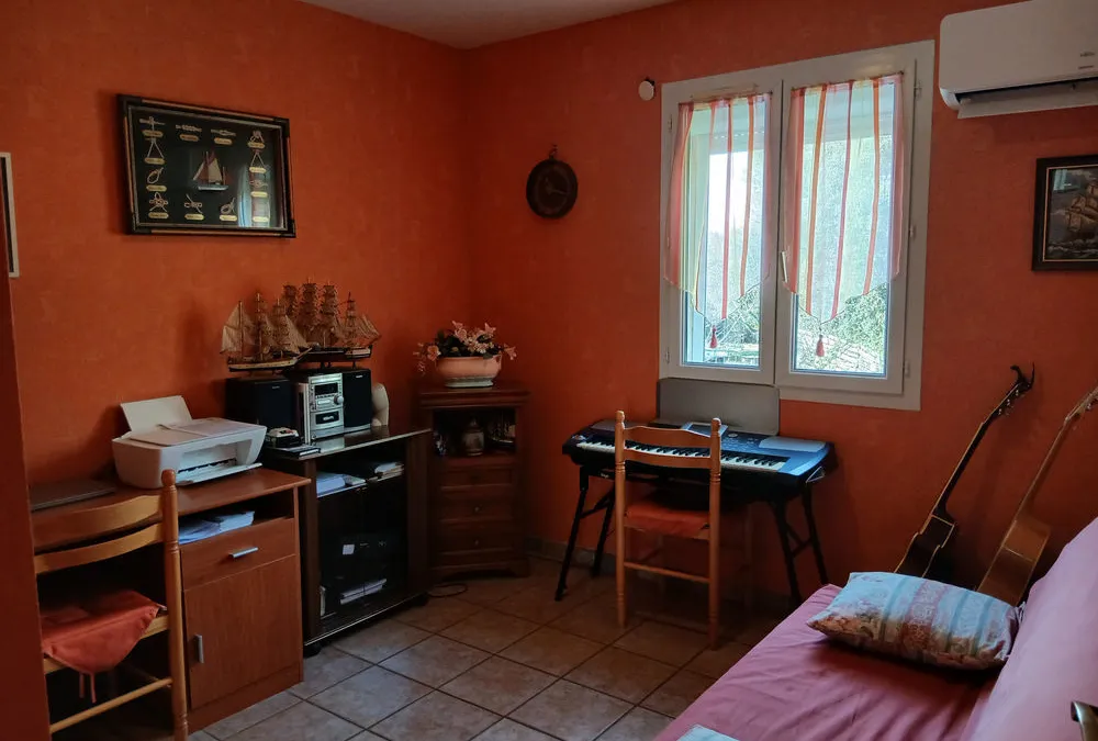 Photo 15