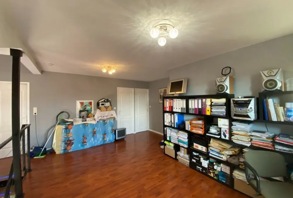 Photo 15