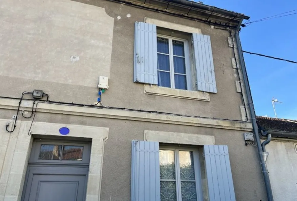 Photo 8