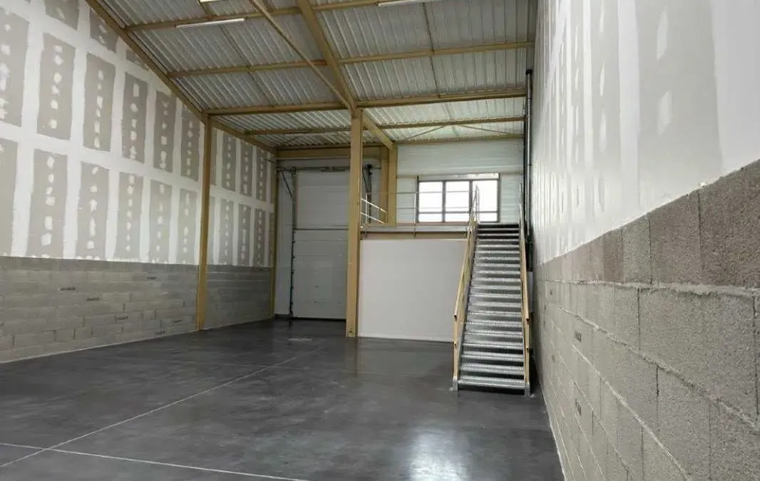 Photo 3