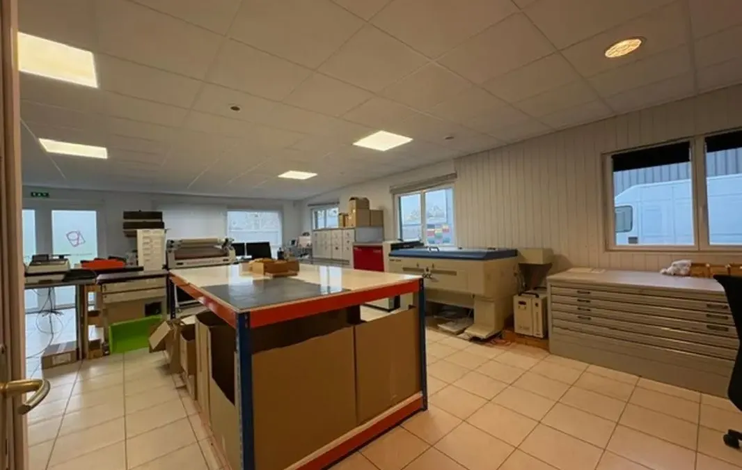 Photo 3