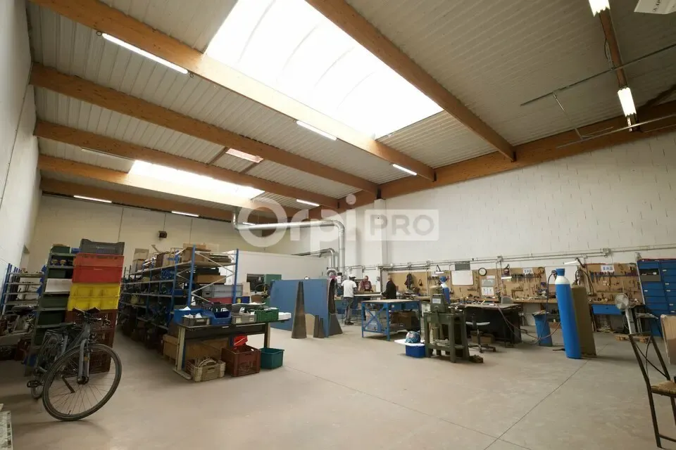 Photo 2