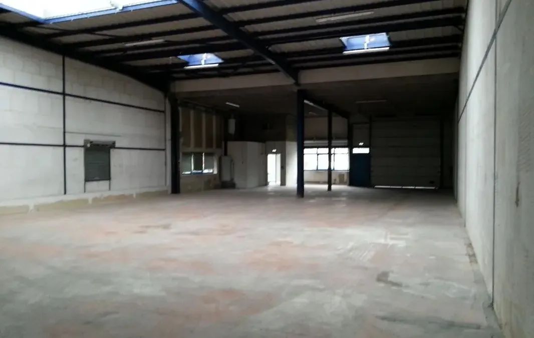 Photo 1