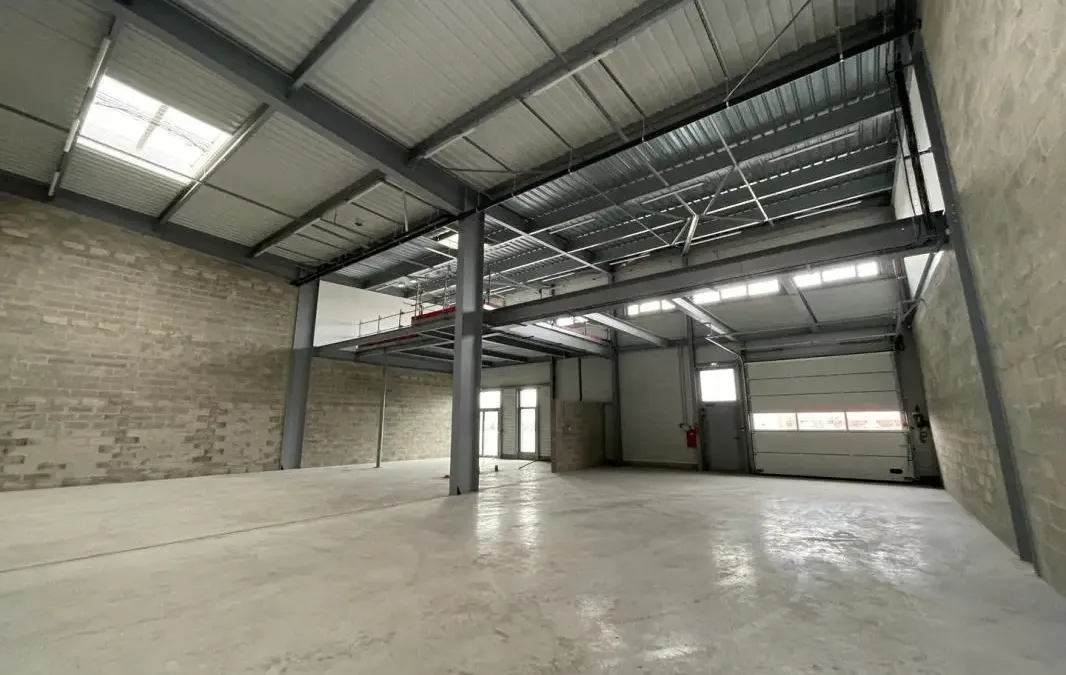 Photo 1
