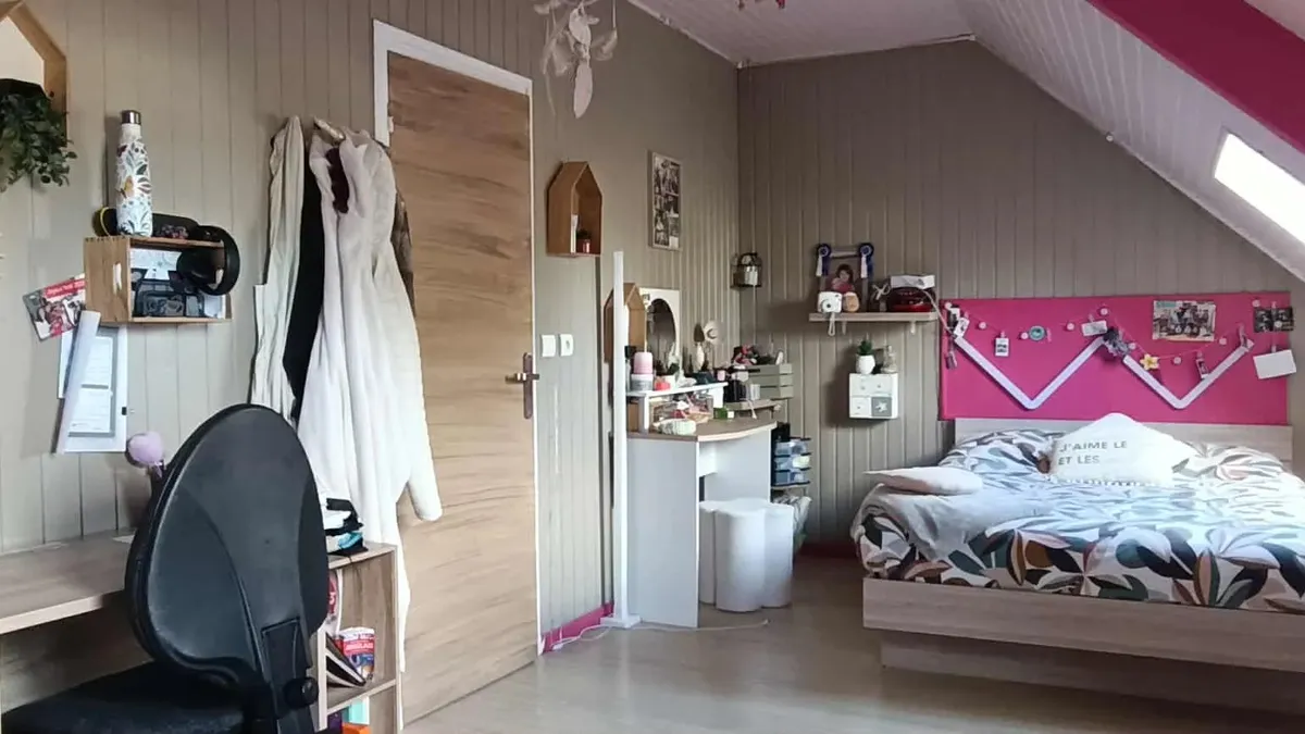 Photo 12