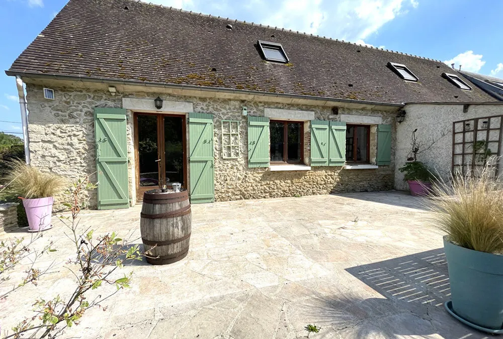 Photo 1