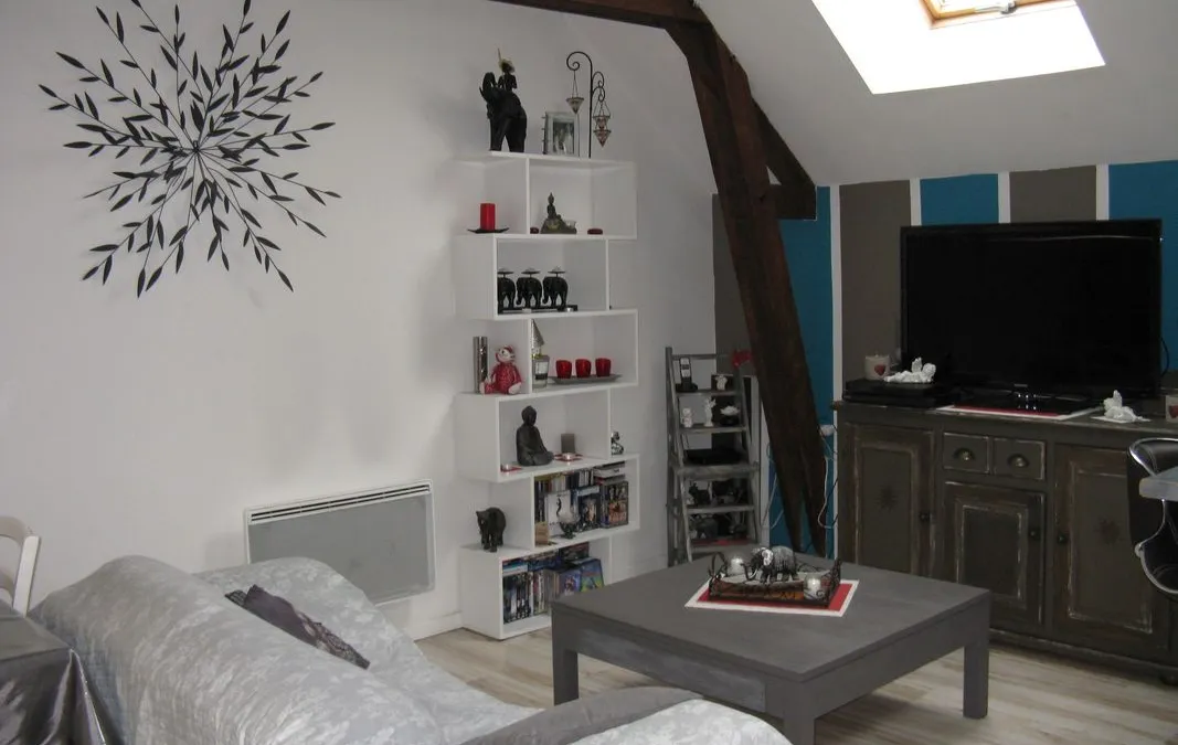 Photo 1