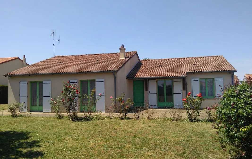 Photo 1