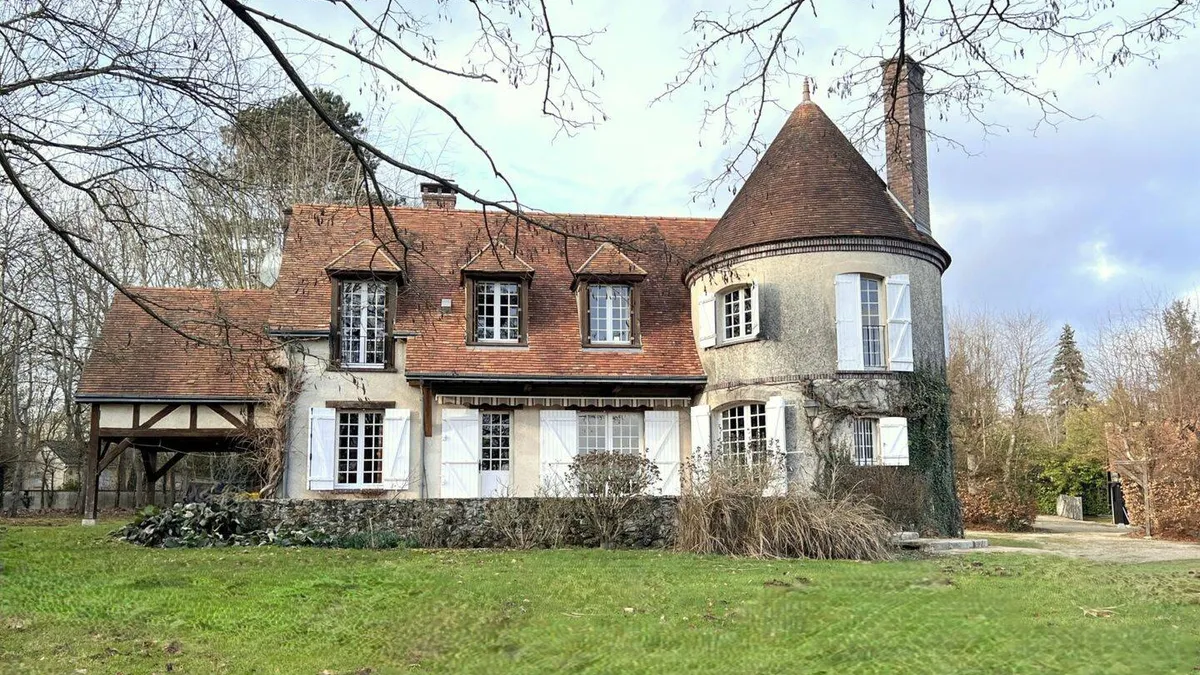 Photo 1