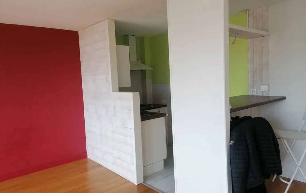 Photo 1