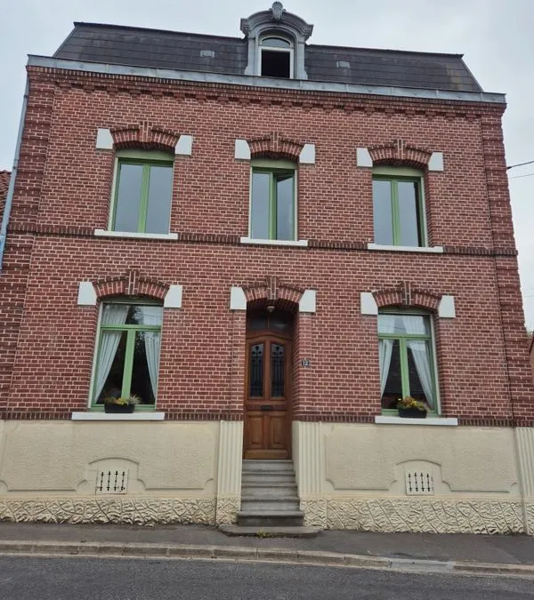Photo 1