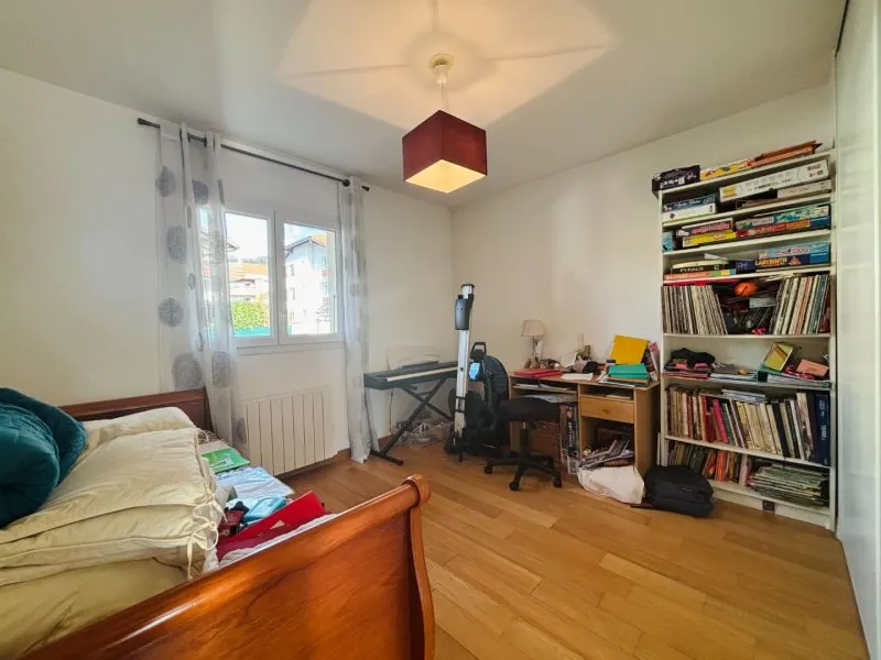 Photo 18