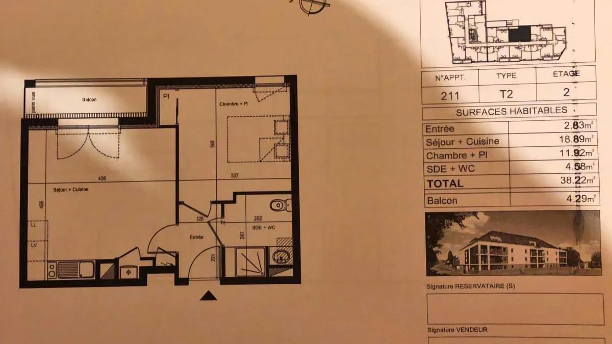 Photo 1