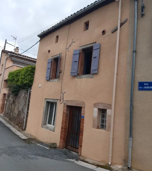 Photo 1