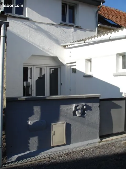 Photo 1