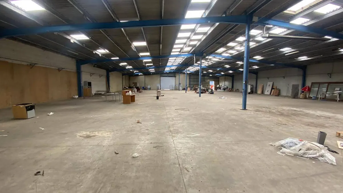 Photo 1