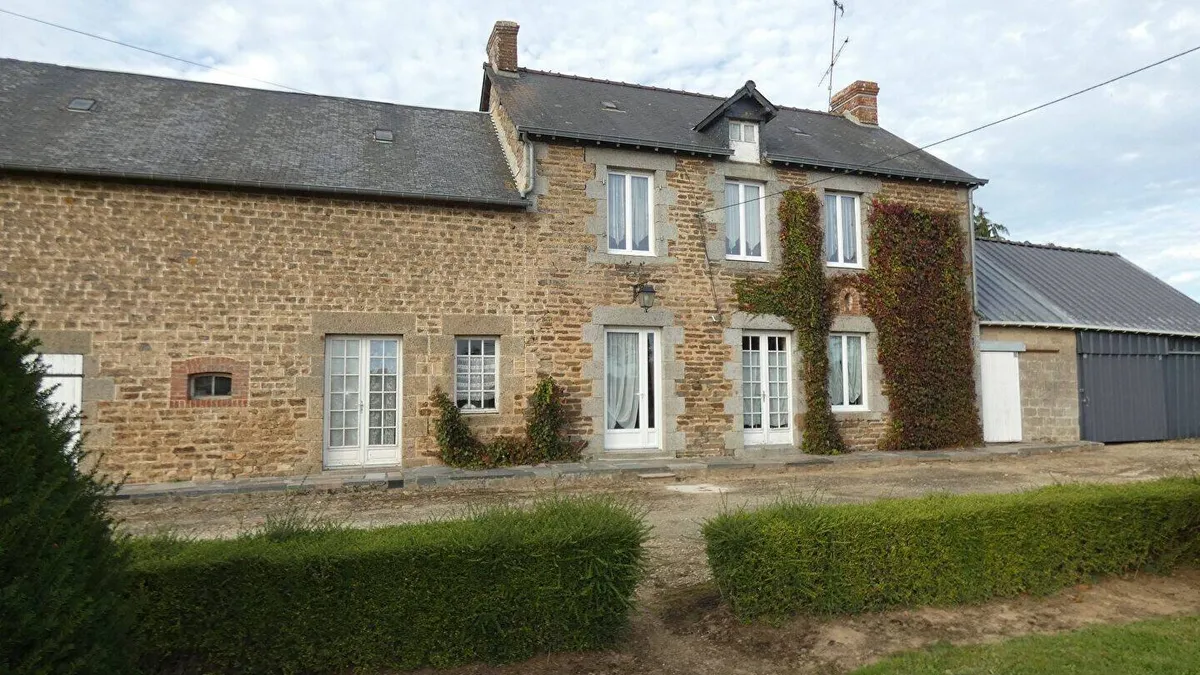 Photo 1